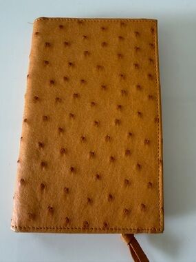 $ 345 ALICIA KLEIN Tour One Wallet  Ostrich